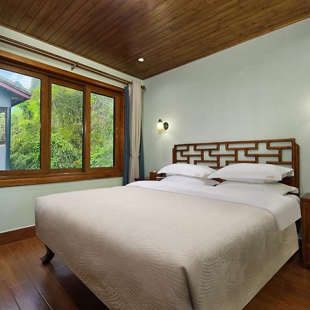 Hotel Yangshuo Mountain Retreat Exterior foto
